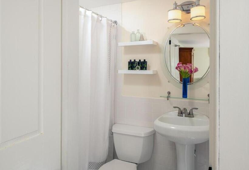 مبيت وإفطار The Inn At Yarmouth Port