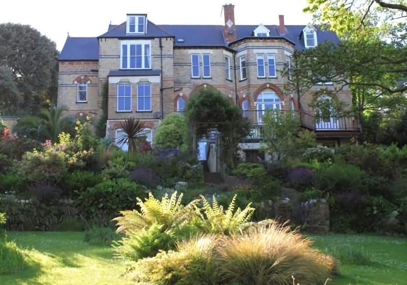 ベッドアンドブレックファースト The Regency