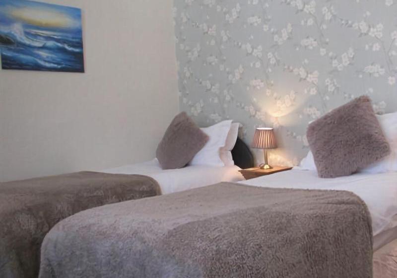 ベッドアンドブレックファースト The Regency