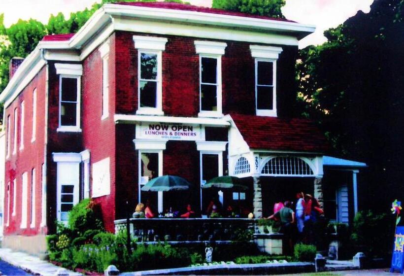 Garden House Bed And Breakfast