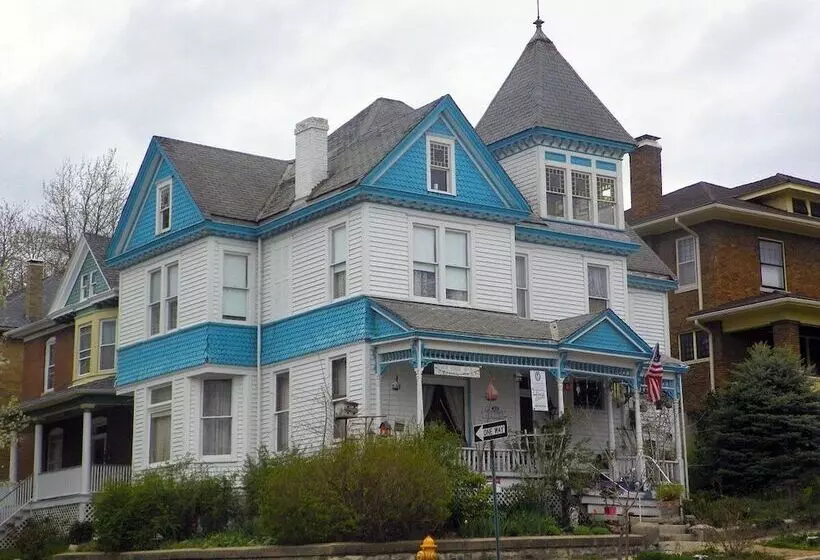 Garden House Bed And Breakfast