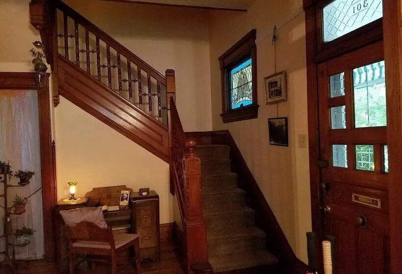 Garden House Bed And Breakfast