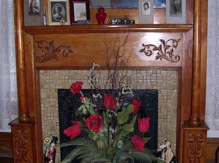 Garden House Bed And Breakfast