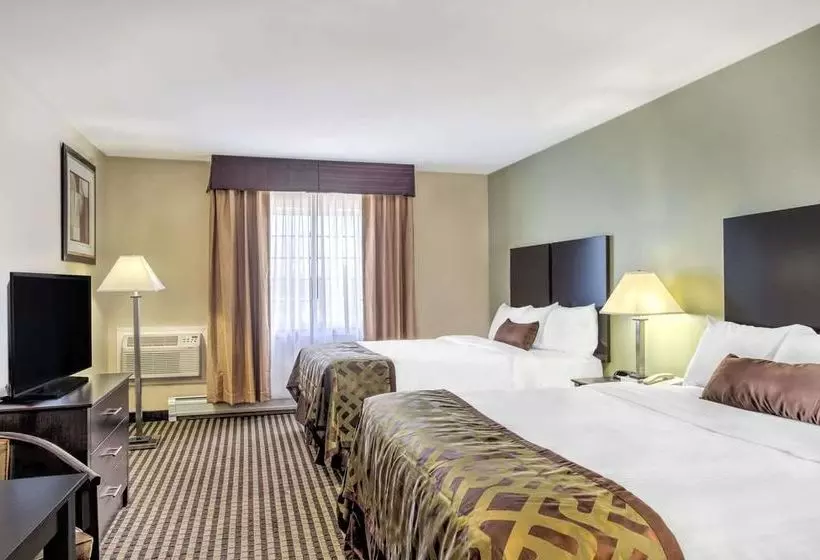 Отель Baymont By Wyndham Essex Burlington Area