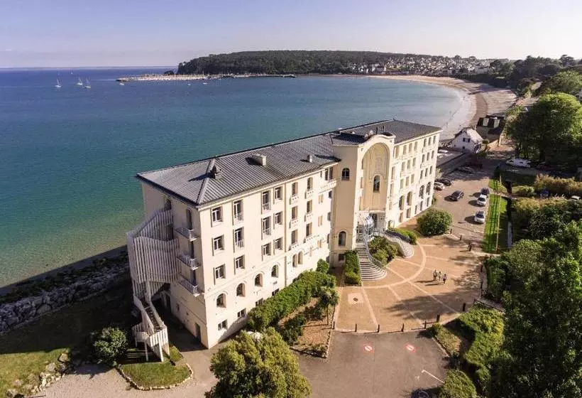 هتل Hôtel Morgat Le Grand Hôtel De La Mer