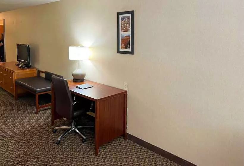 호텔 Comfort Inn & Suites Thatcher Safford