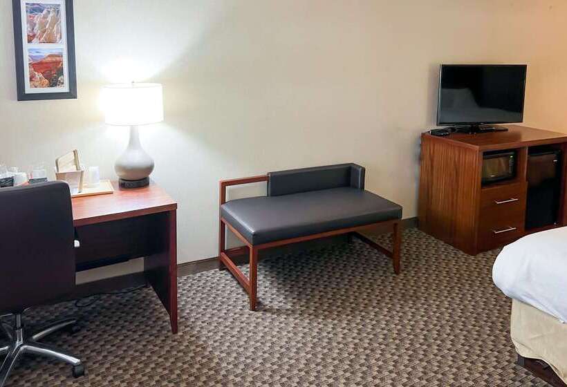 فندق Comfort Inn & Suites Thatcher   Safford
