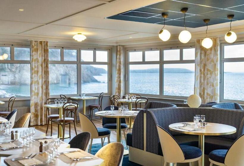 בית מלון כפרי Hôtel Morgat Le Grand Hôtel De La Mer