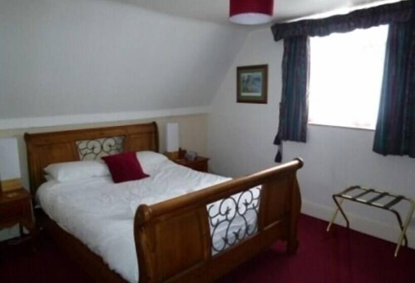 فندق The Kings Arms Inn