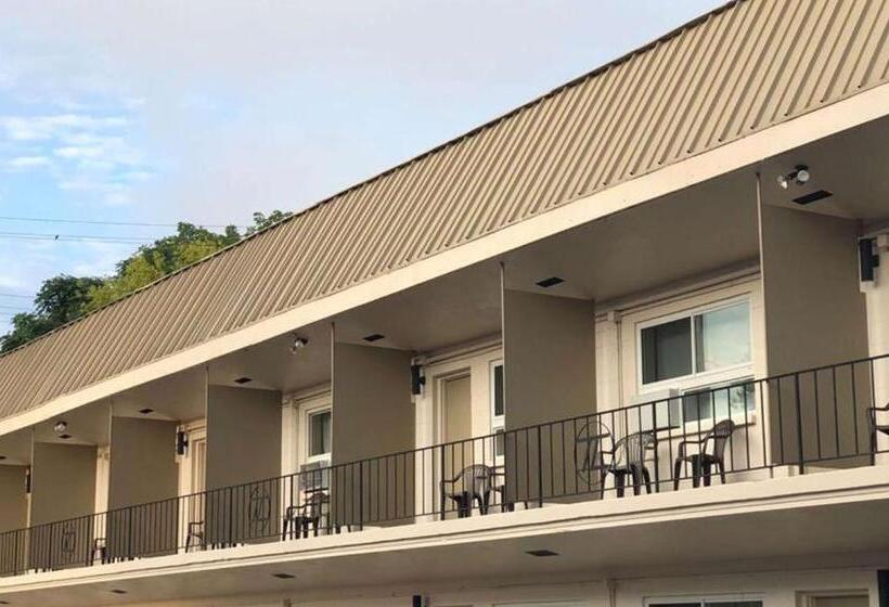 M Star Hotel Mansfield