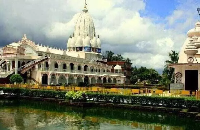 ホテル The Cindrella