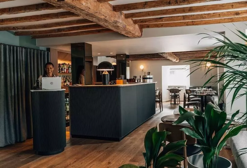 호텔 The Sparsholt Barn