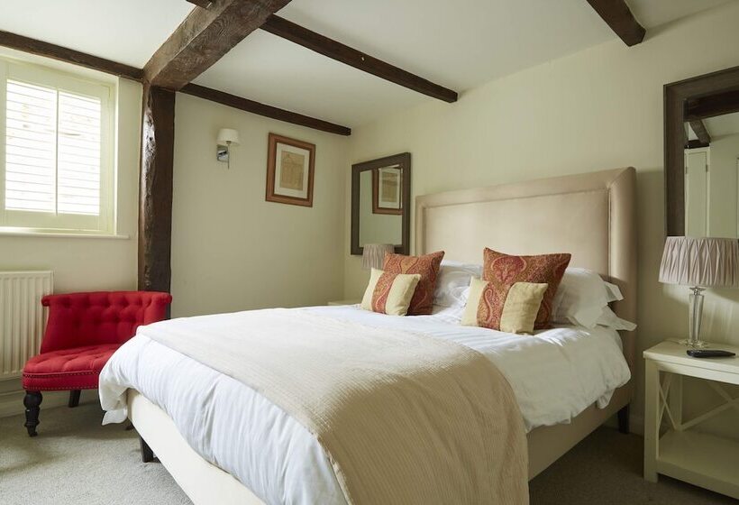 Отель The Sparsholt Barn