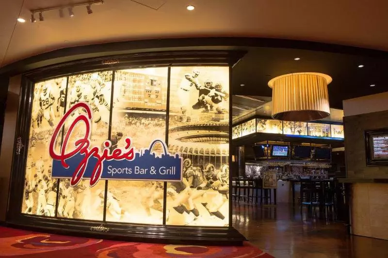 בית מלון כפרי Umiere At The Arch