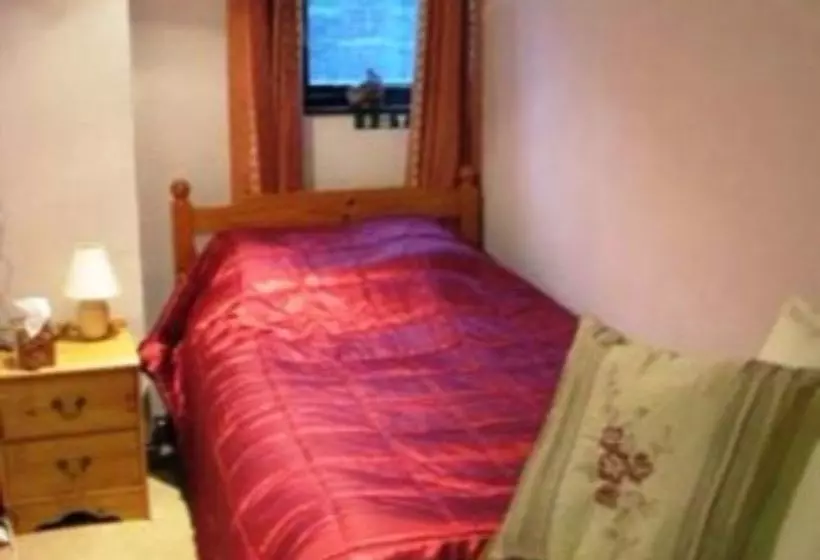 Bed and Breakfast Lew Barn