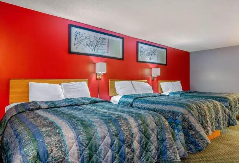 モーテル Rodeway Inn