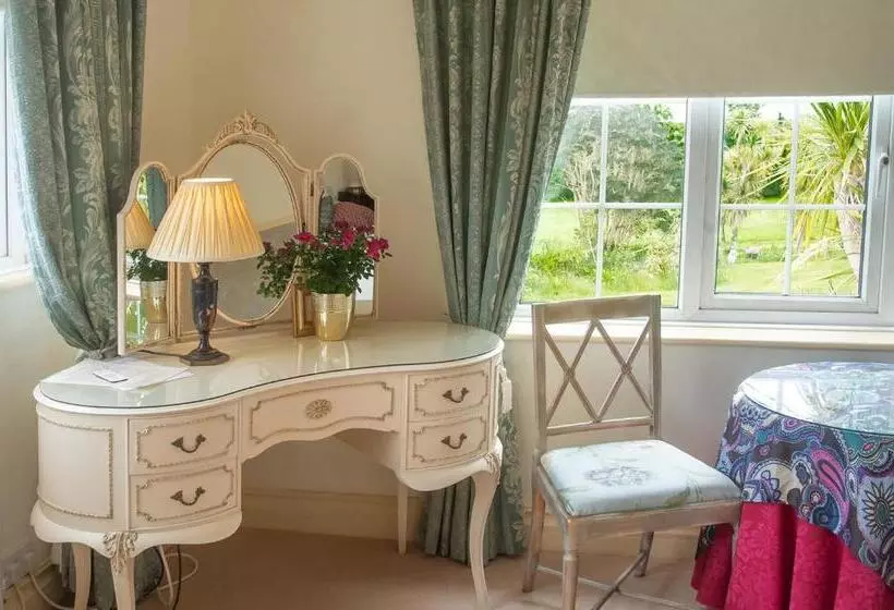 Пансион Higher Faugan Parc