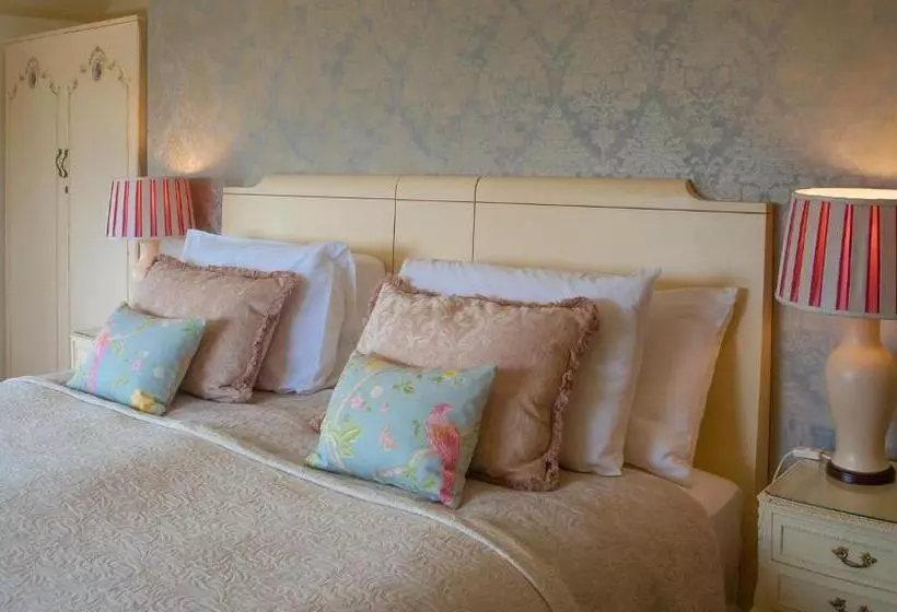 Пансион Higher Faugan Parc