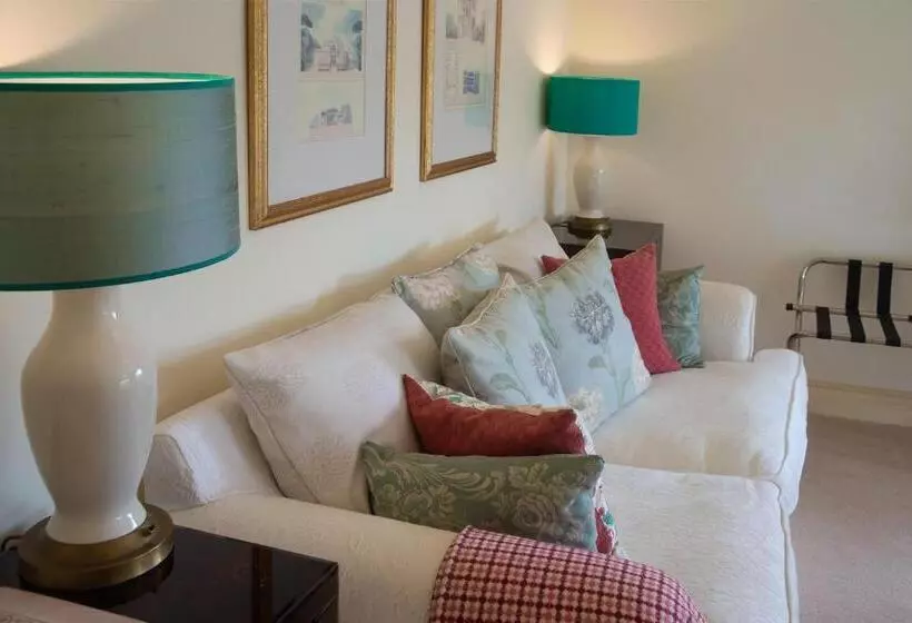 Пансион Higher Faugan Parc