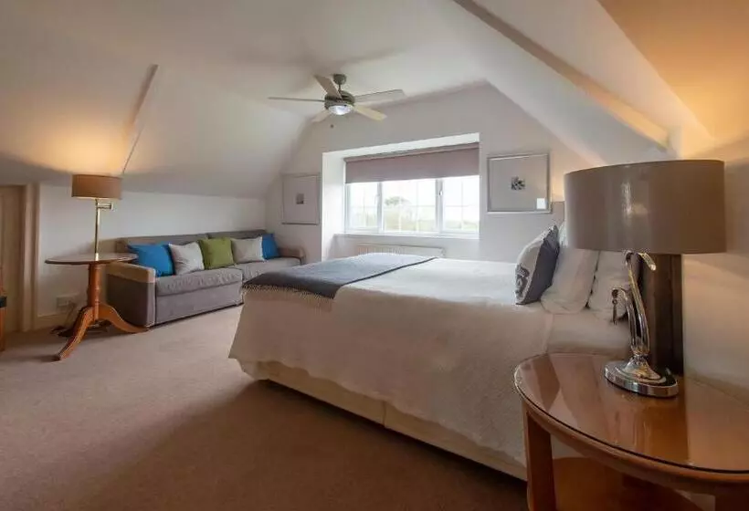 Пансион Higher Faugan Parc