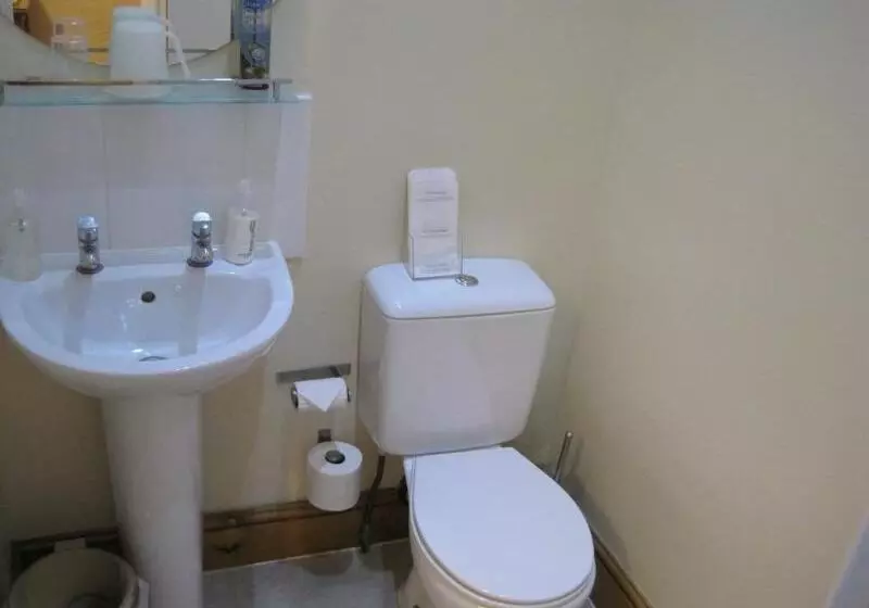 펜션 Spreyton Guest House