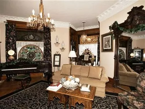 Philip W Smith B & B