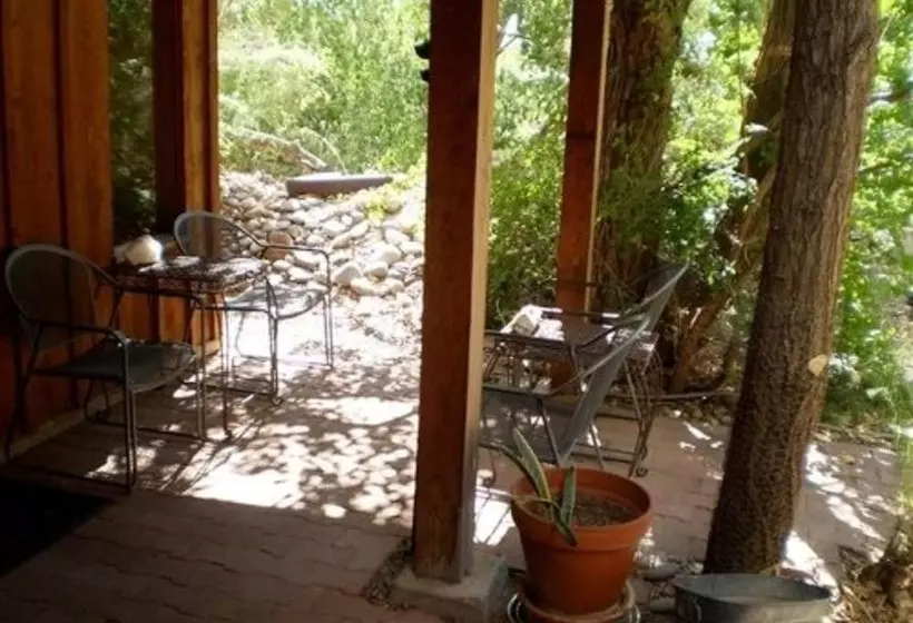 Silver River Adobe Inn Bed And Breakfast