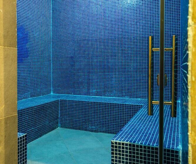 هتل Aya Sophia Villa Garden