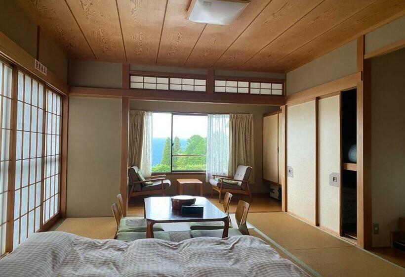 هتل کپسول Kinkaku Onsen 金閣莊 Private Onsen Reservation For Free