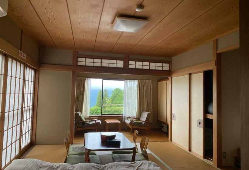 هتل کپسول Kinkaku Onsen 金閣莊 Private Onsen Reservation For Free