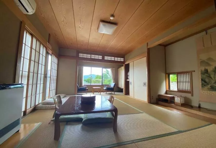 هتل کپسول Kinkaku Onsen 金閣莊 Private Onsen Reservation For Free