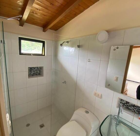 בית מלון כפרי Hostería Blanco Y Negro