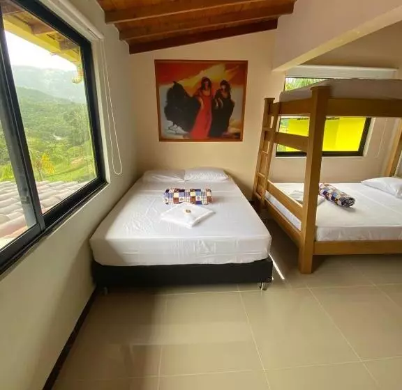 ホテル Hostería Blanco Y Negro