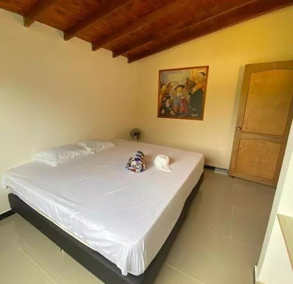 ホテル Hostería Blanco Y Negro