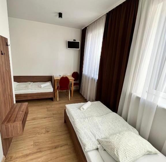 בית מלון כפרי I Restauracja „kristal”