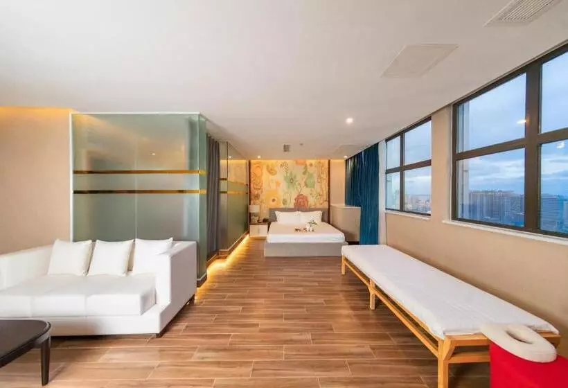 Legend Hotel And Resort