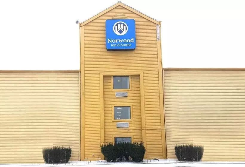 هتل Norwood Inn & Suites Milwaukee