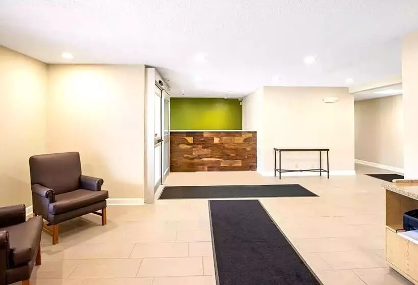 هتل Norwood Inn & Suites Milwaukee