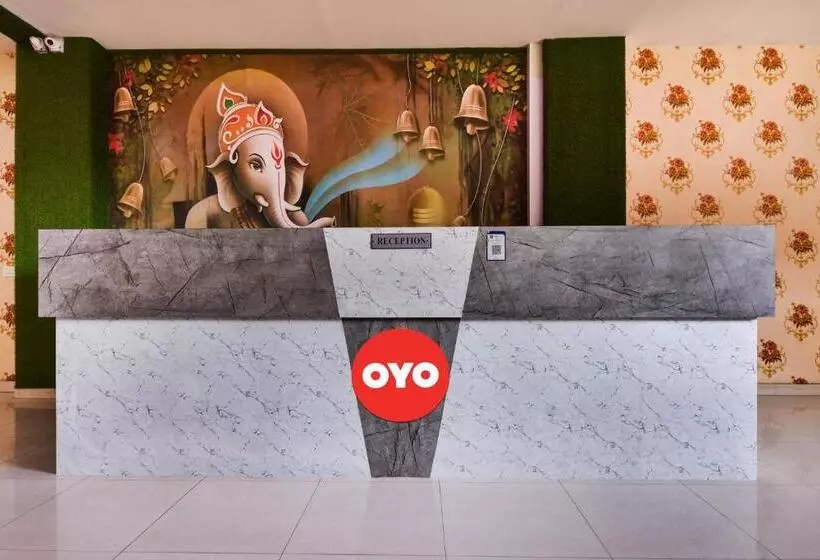 ホテル Oyo 90099  Grand Beach