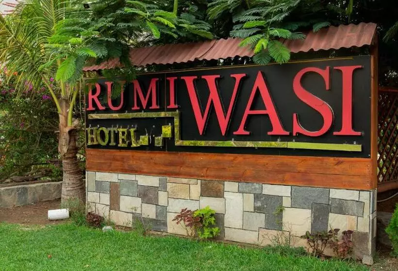 ホテル Rumi Wasi