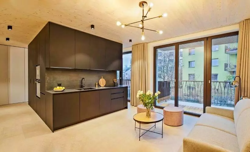 Liv Suites