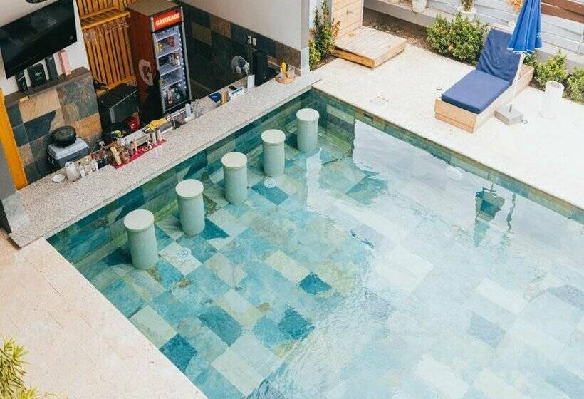 Paradise Bay Hotel Boutique