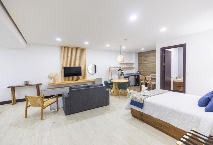 Paradise Bay Hotel Boutique