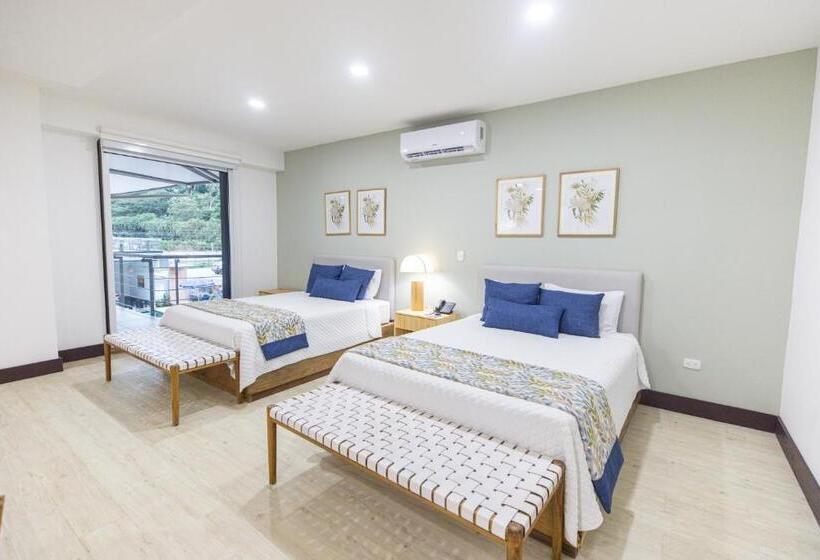 Paradise Bay Hotel Boutique