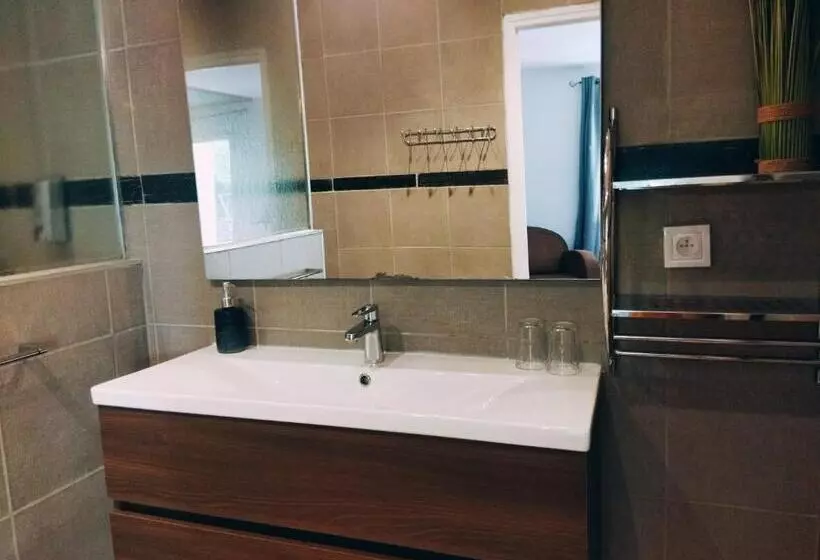 ペンション Aur Blan   Chambres Le Somail