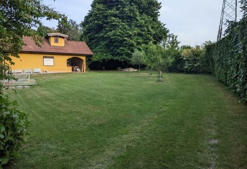 بنسيون Casa Dei Tigli