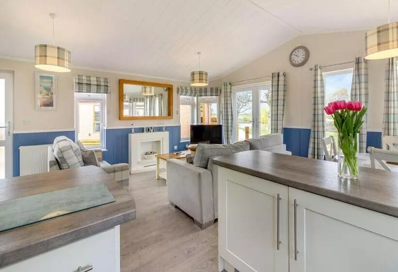 リゾートホテル Camper Uk Leisure Park