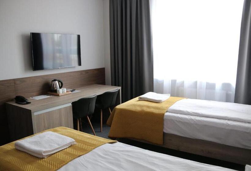 אתר נופש Centralny Ośrodek Sportu   Spała