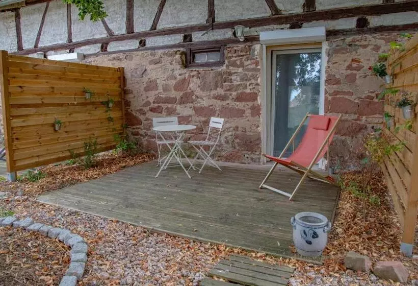 Aamiaismajoitus (B&B) Chambre Indépendante N2   Bretzel Et Bergamote