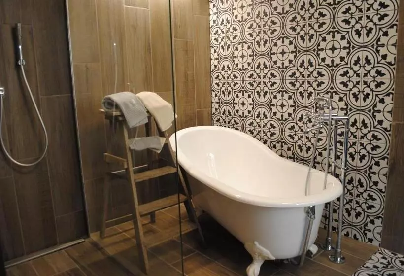 Aamiaismajoitus (B&B) Suite Au Château   Domaine De La Gavolerie